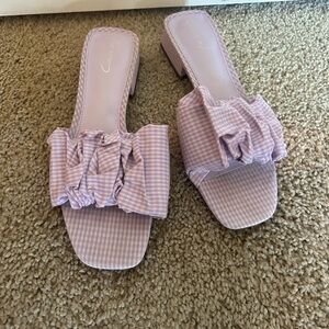 Circus low heel sandal